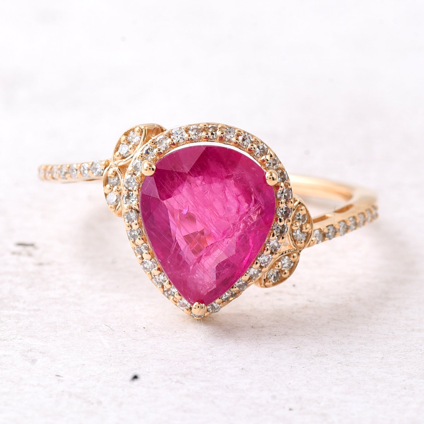 2.45 Ct Pear Mixed Cut Natural Ruby 14K Gold Ring
