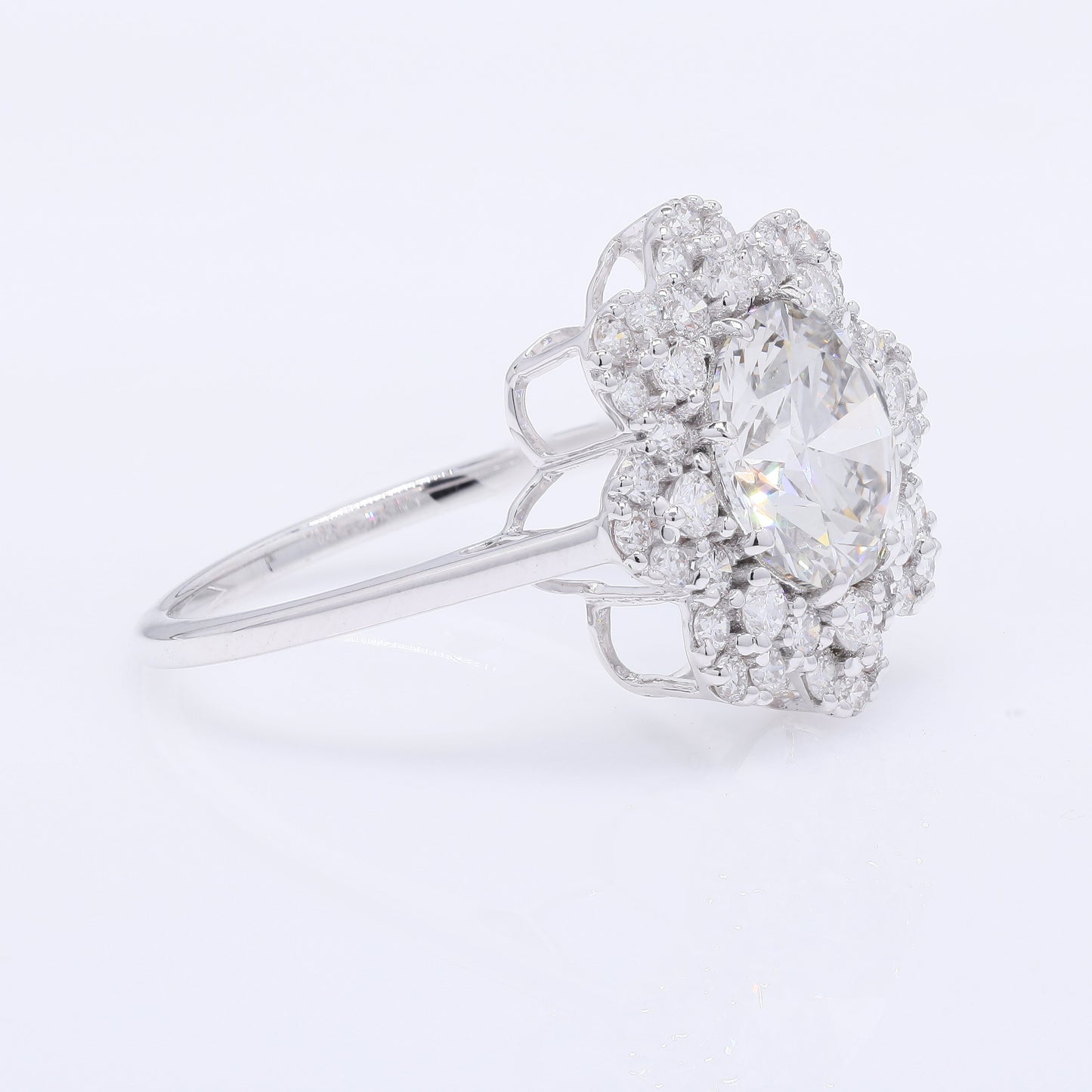2.73 Carats Lab Grown Diamond 14K Gold Ring