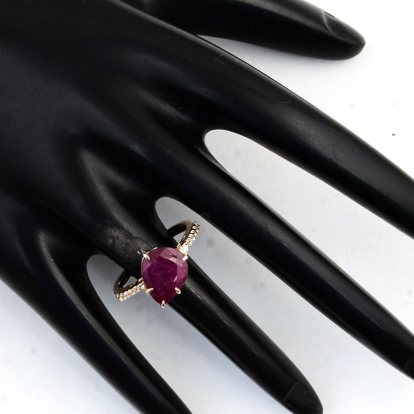 3.29 Ct Pear Ruby 14K Gold Ring
