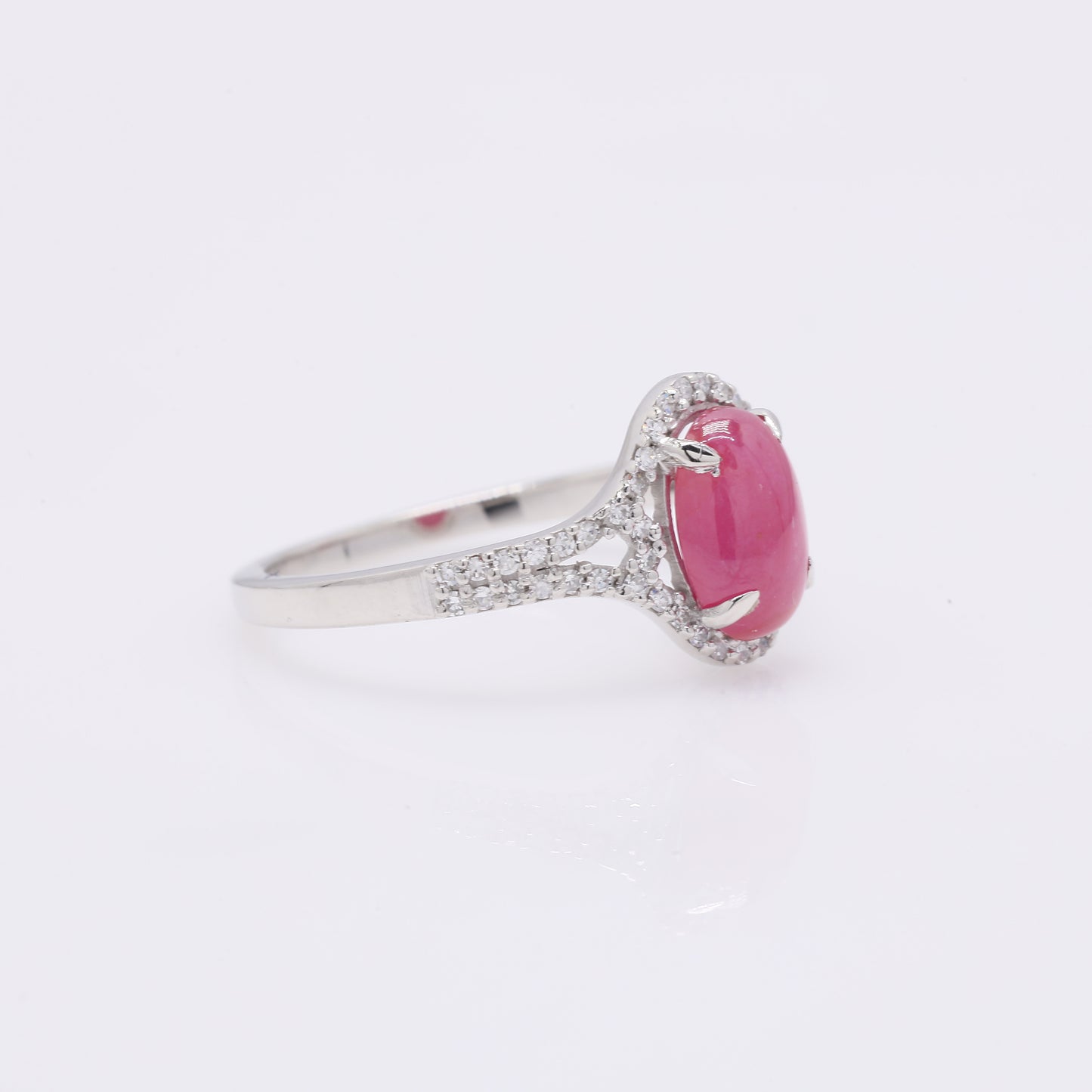 1.91 Ct Oval Cabochon Cut Natural Ruby 950 Platinum Ring
