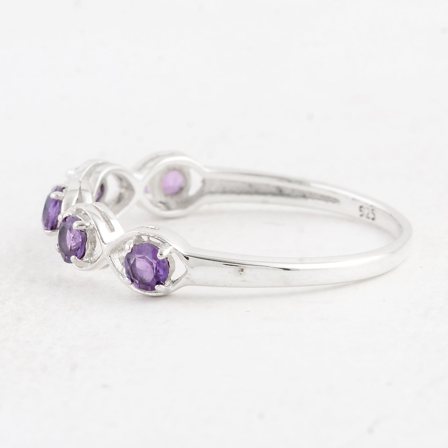 0.45 Ct Round Amethyst 925 Sterling Silver Ring