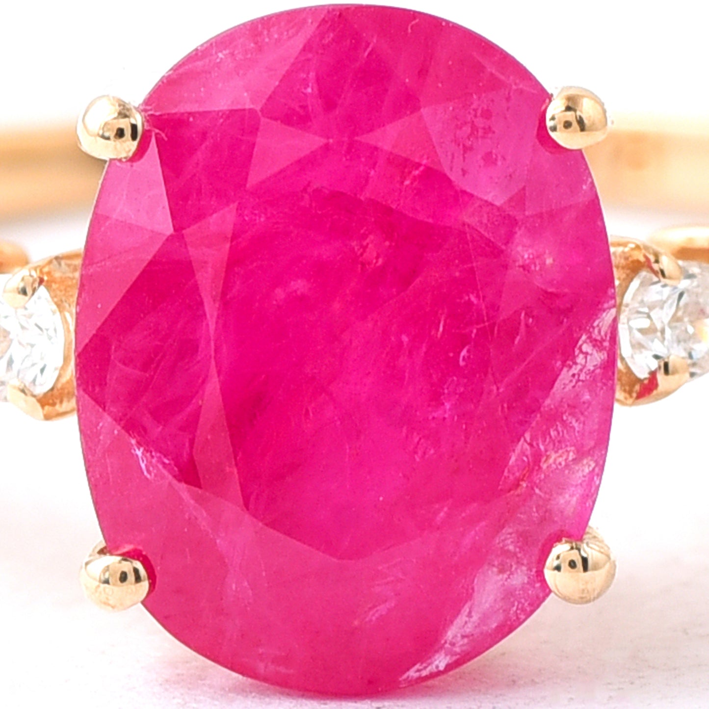 1.58 Ct Oval Mixed Cut Natural Ruby 14K Gold Ring