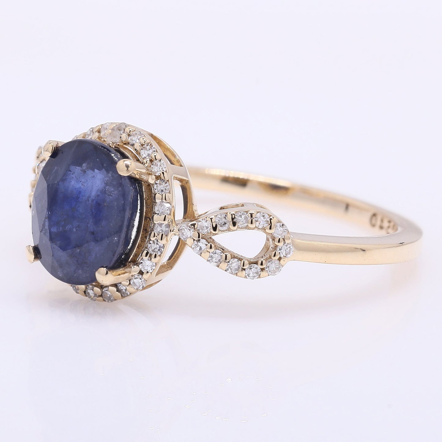 2.29 Ct Oval Mixed Cut Natural Sapphire 14K Gold Ring