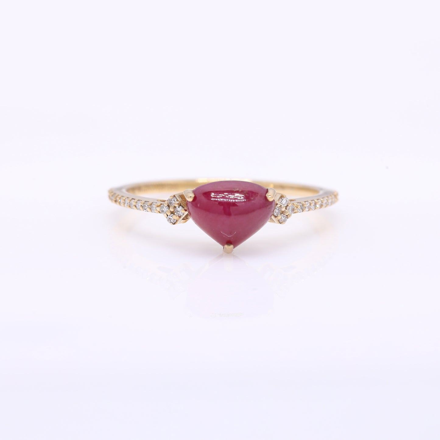 1.70 Ct Pear Cabochon Cut Natural Ruby 14K Gold Ring