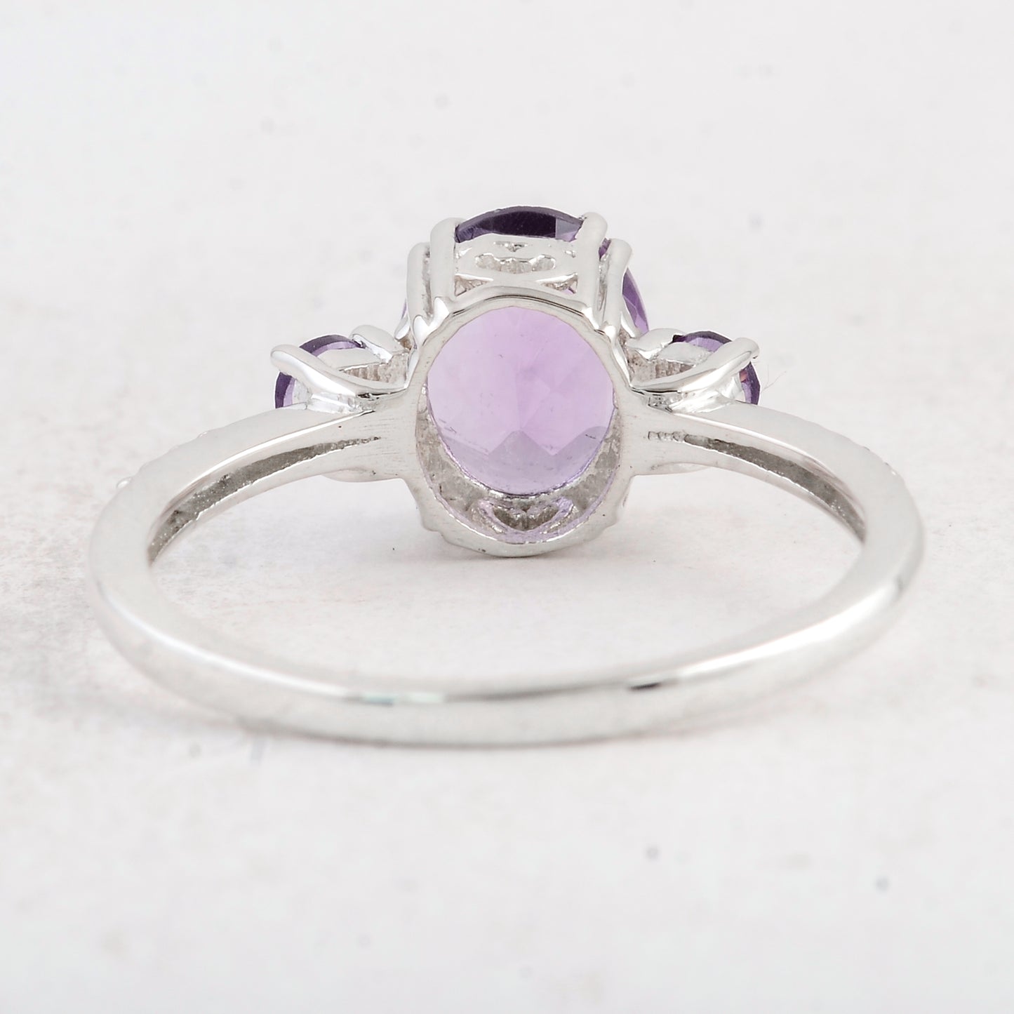 2.04 Ct Oval Amethyst 925 Sterling Silver Ring