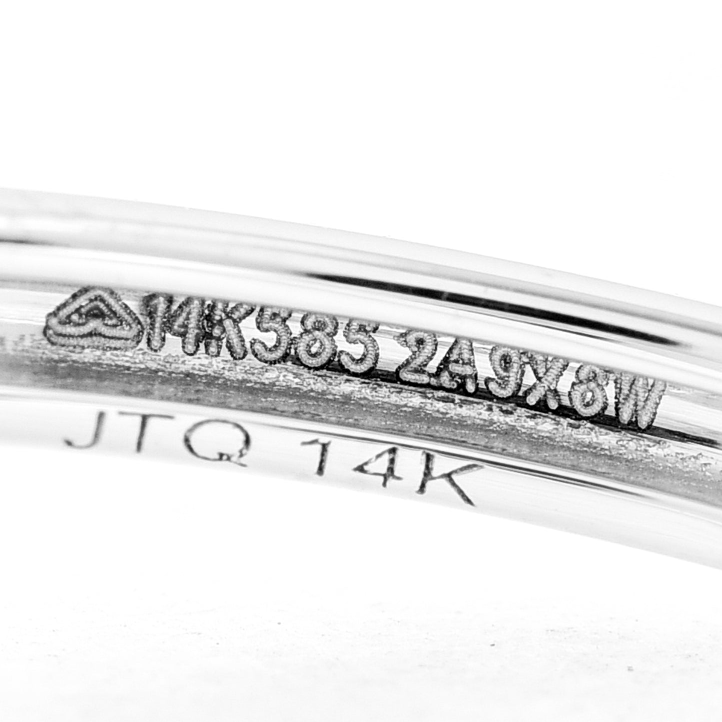 2.17 Ct Oval Brilliant Lab Grown Diamond 14K Gold Ring