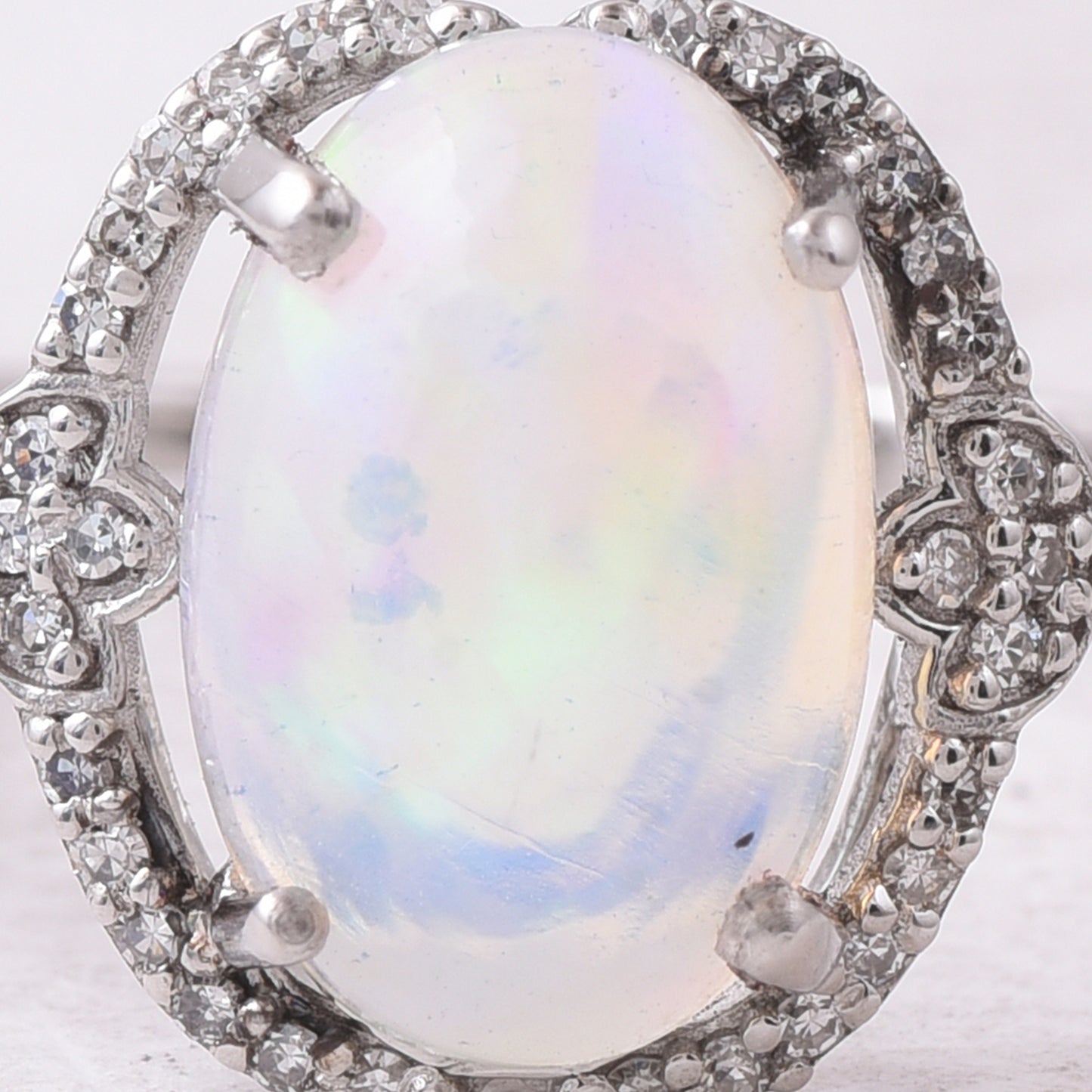 2.02 Ct Oval Cabochon Cut Natural Opal 950 Platinum Ring