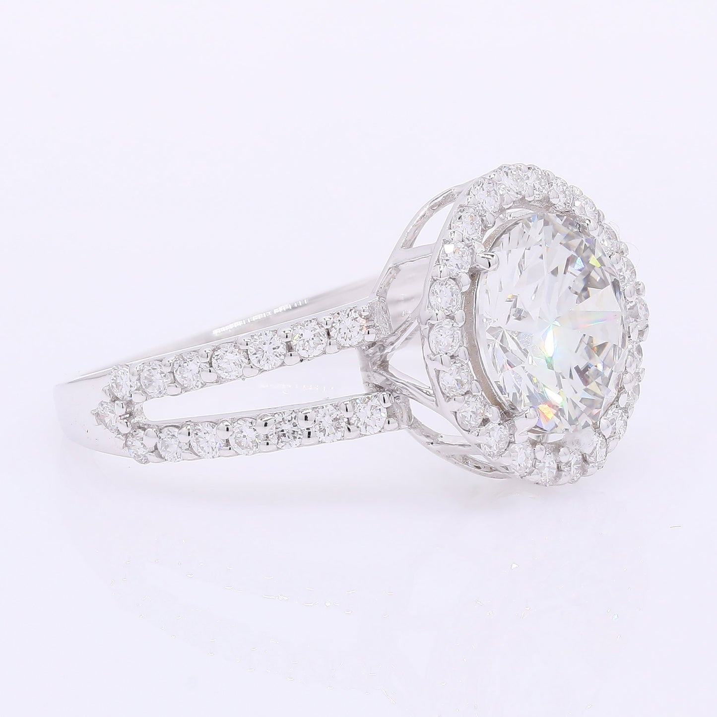 2.74 Carats Lab Grown Diamond 14K Gold Ring