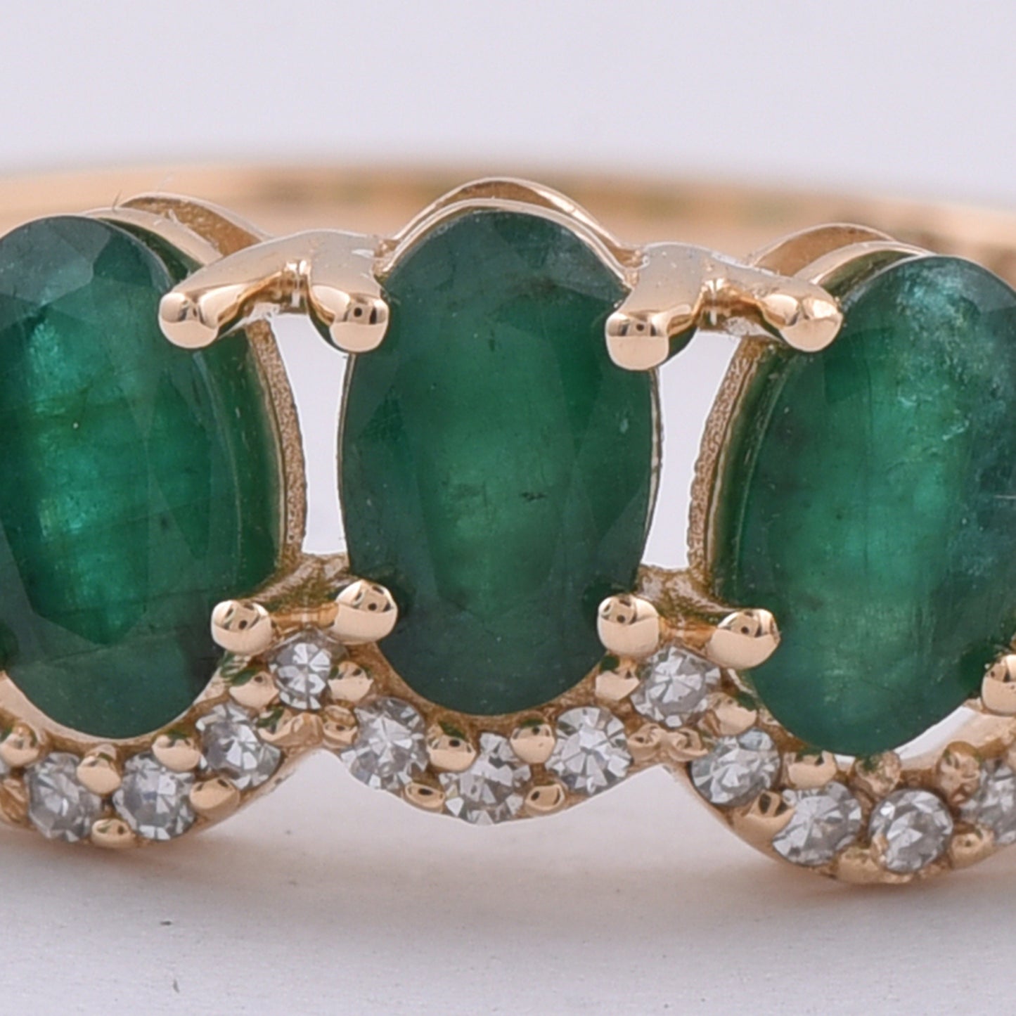 1.32 Ct Oval Natural Emerald 14K Gold Ring