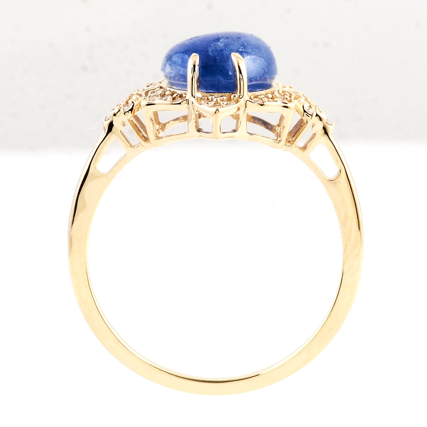 3.47 Ct Oval Cabochon Natural Corunum Sapphire 14K Gold Ring