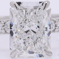 2.29 Carats Lab Grown Diamond 950 Platinum Ring