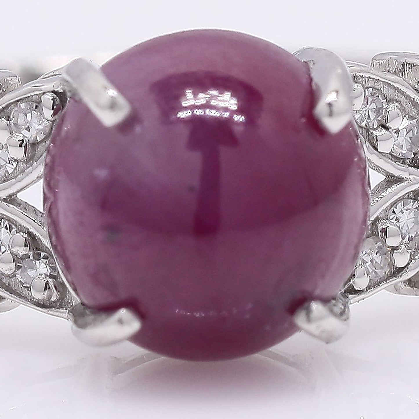 2.51 Ct Round Cabochon Cut Natural Ruby 950 Platinum Ring