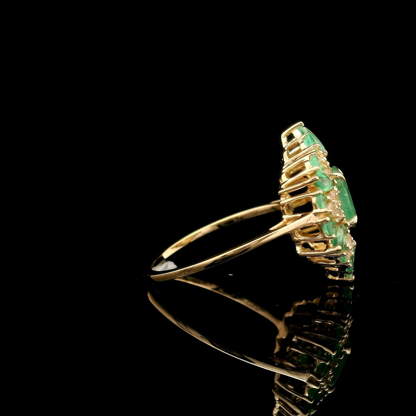 1.97 Ct Oval Emerald 14K Gold Ring