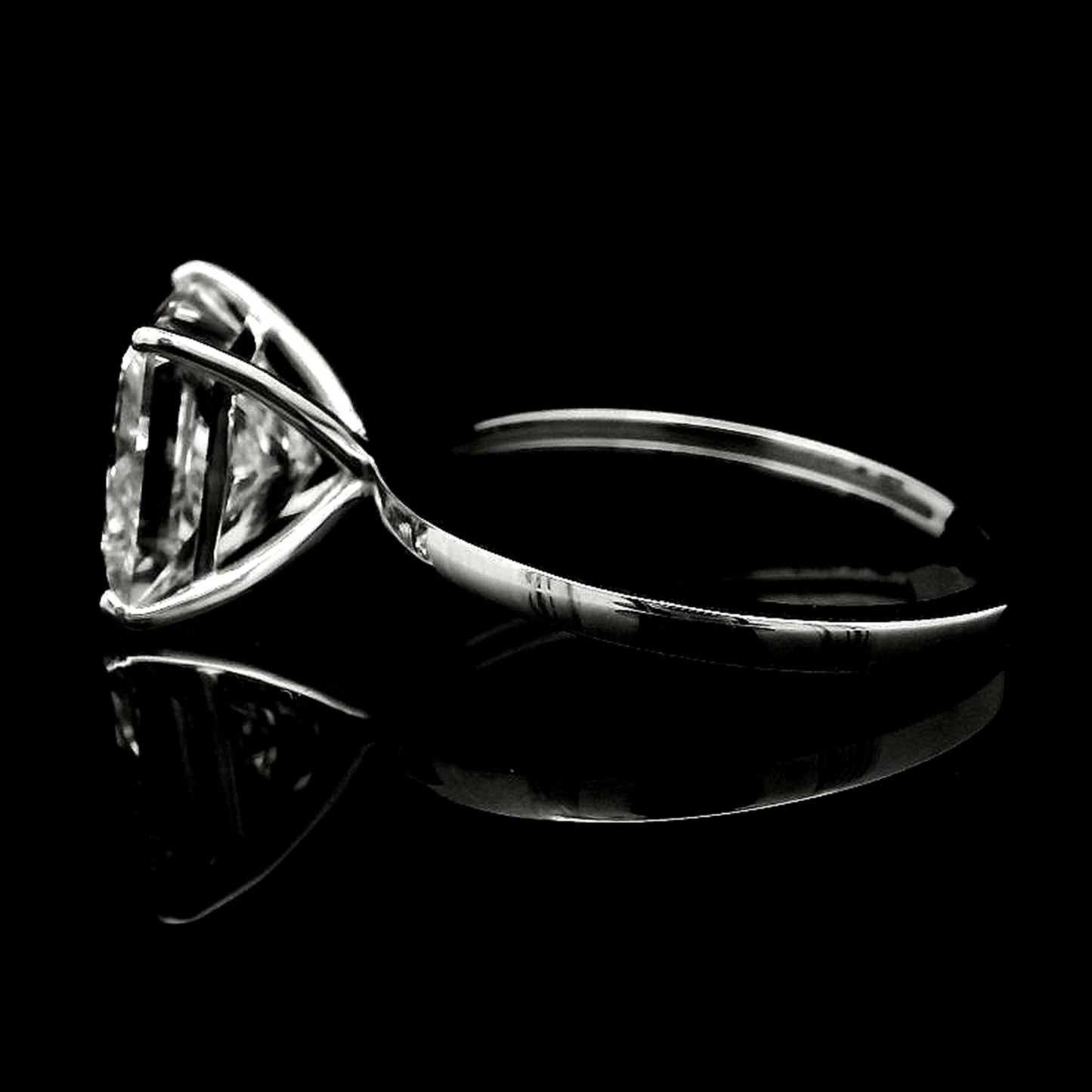 3.95 Carats Lab Grown Diamond 14K Gold Ring
