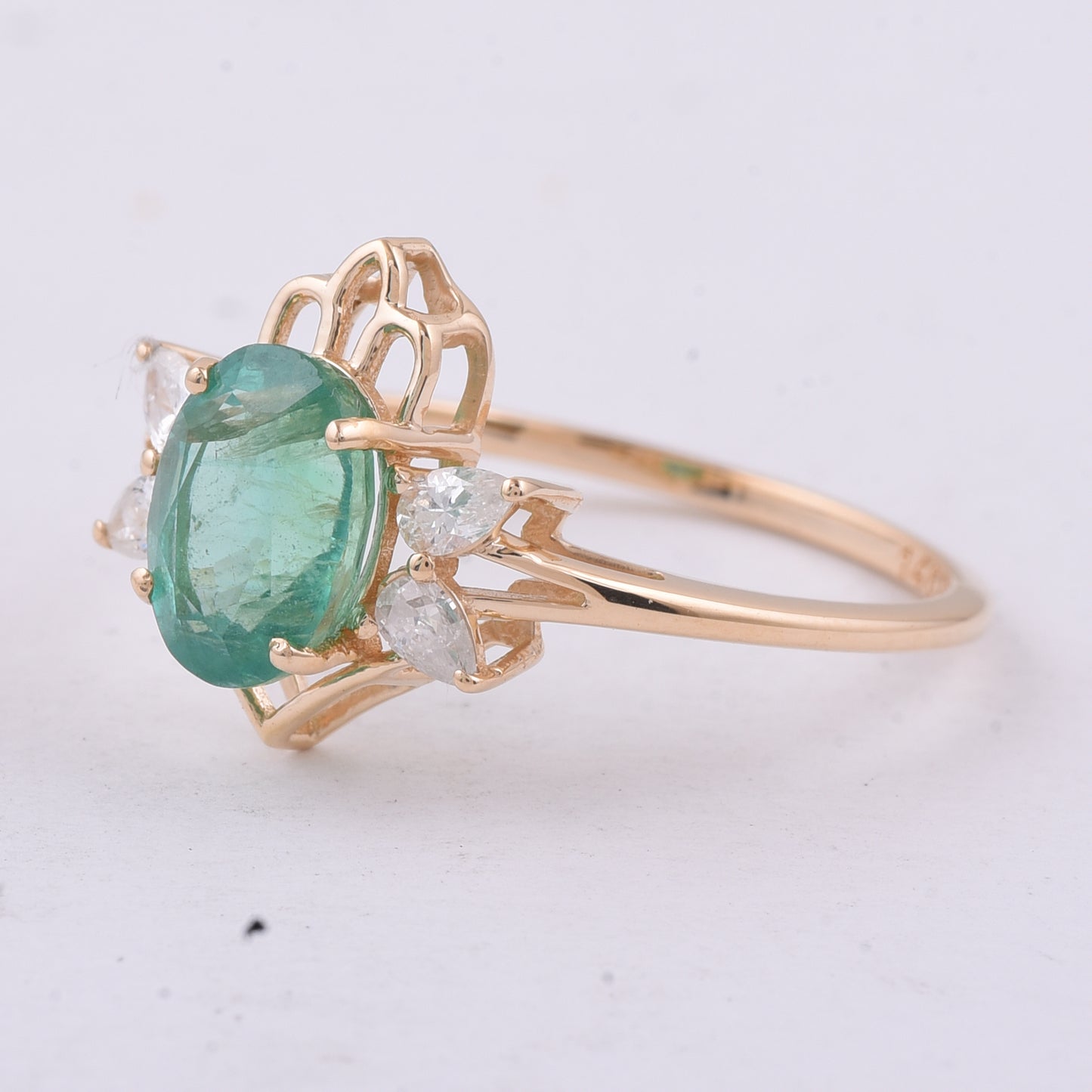 1.56 Ct Oval Natural Emerald 14K Gold Ring