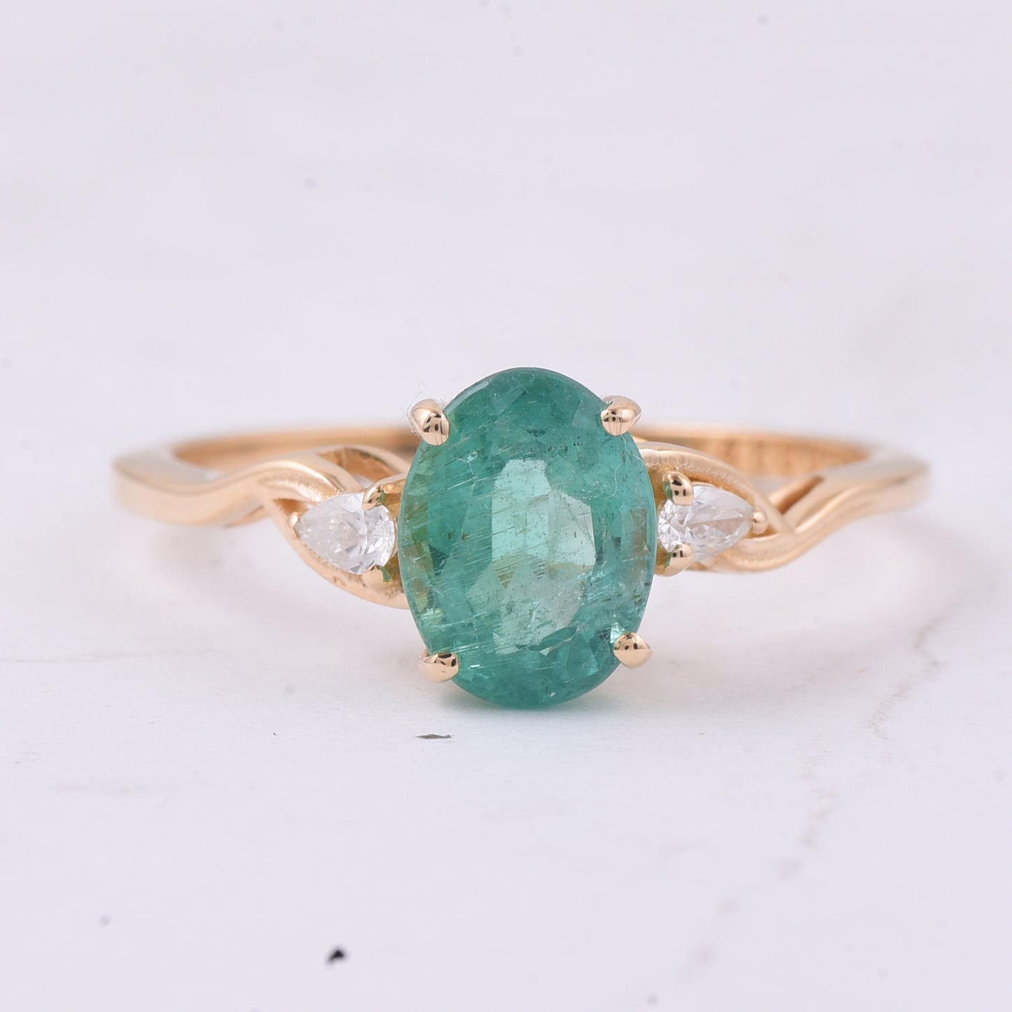 1.51 Ct Oval Natural Emerald 14K Gold Ring