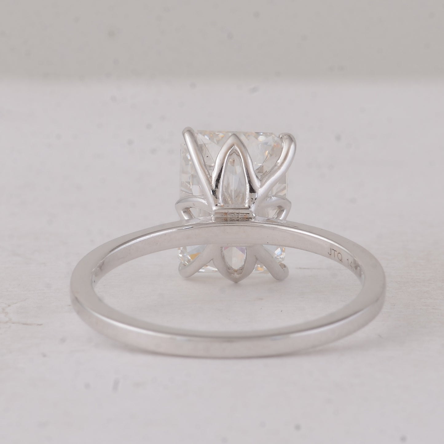 3.02 Carats Lab Grown Diamond 14K Gold Ring
