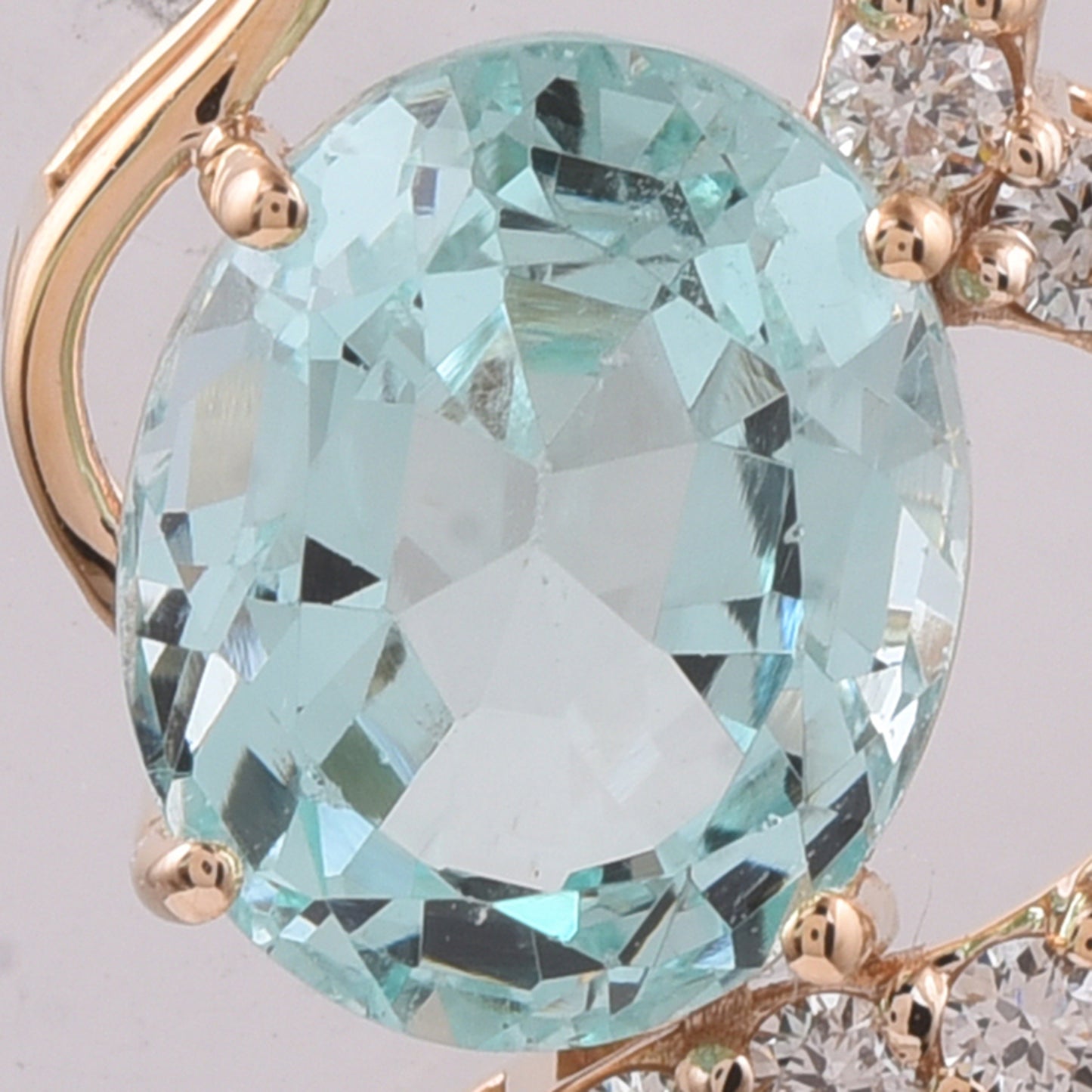 3.54 Ct Oval Natural Emerald 14K Gold Pendant