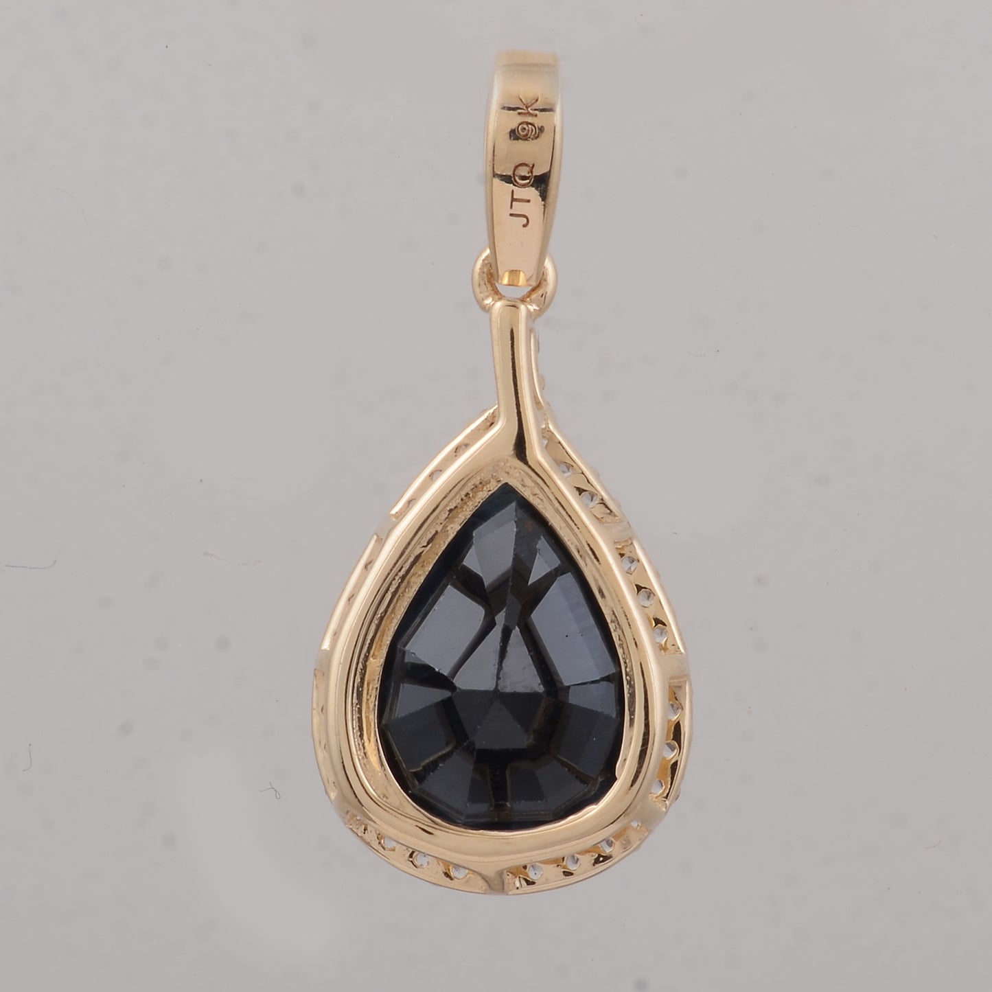 3.15 Ct Pear Sapphire 9K Gold Pendant
