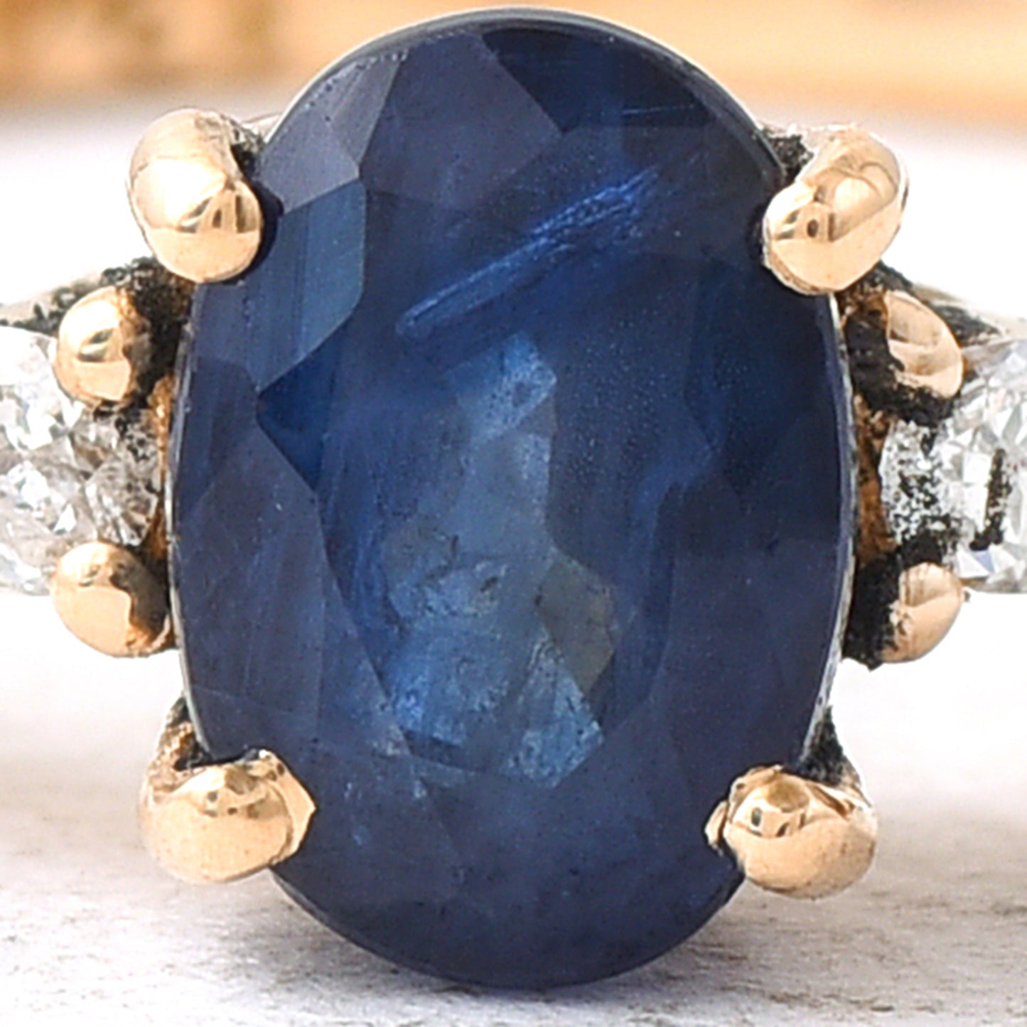 1.19 Ct Oval Sapphire 14K Gold Ring
