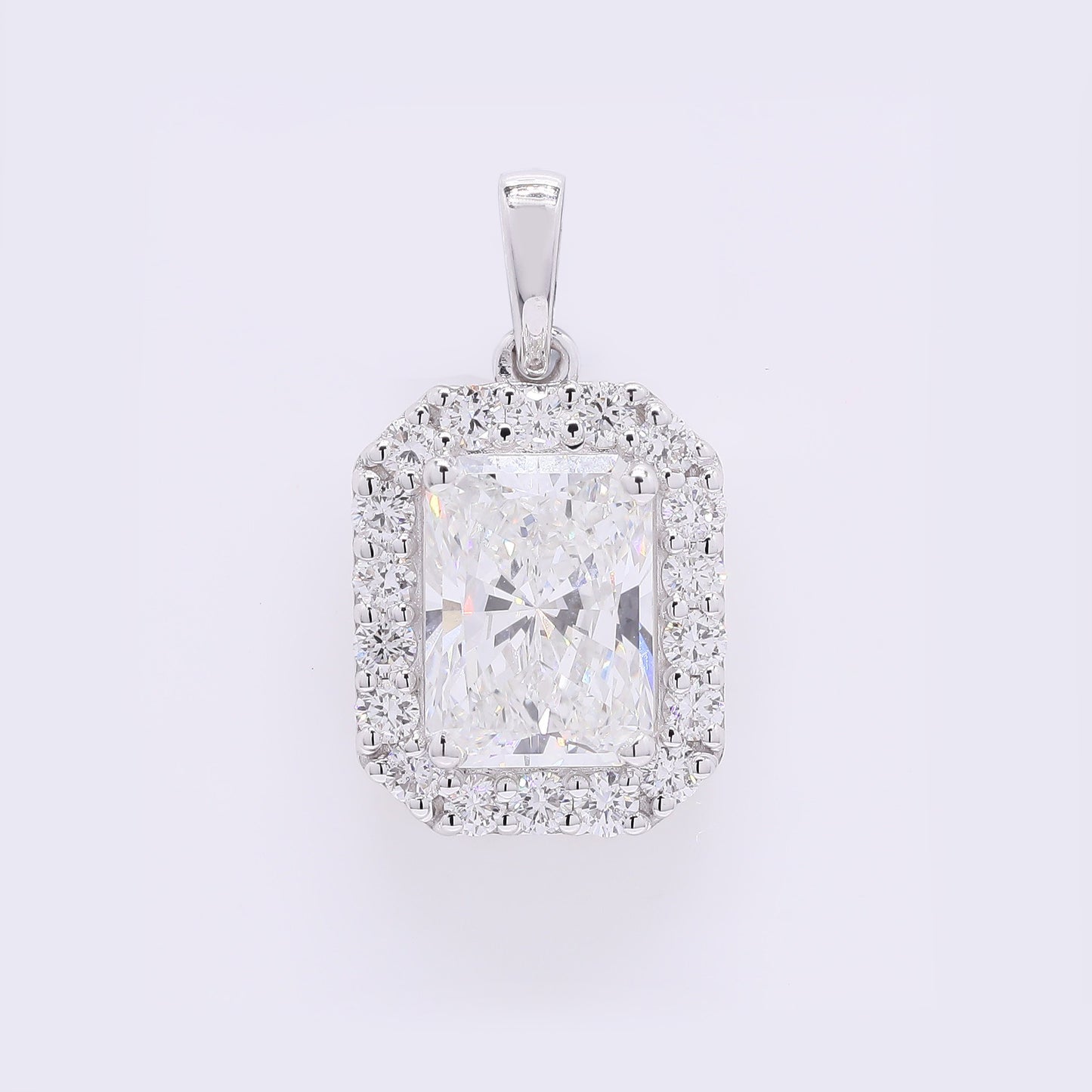 2.34 Carats Lab Grown Diamond 14K Gold Pendant