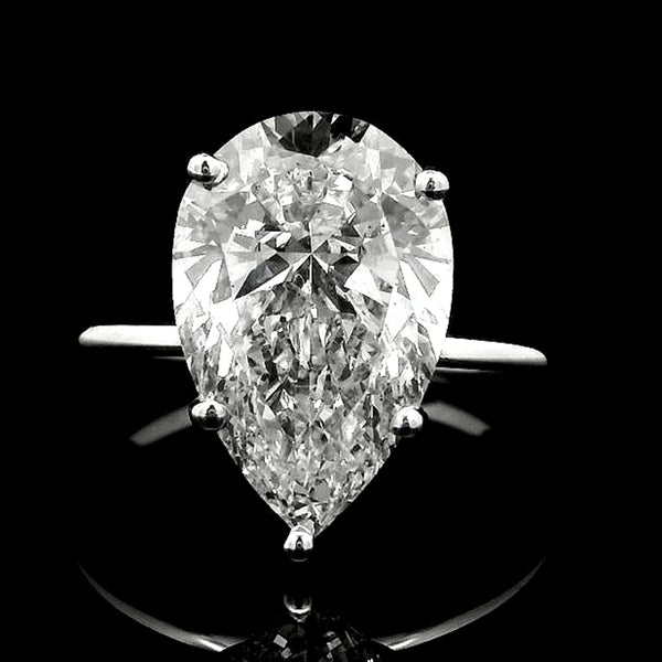4.54 Carats Lab Grown Diamond 14K Gold Ring