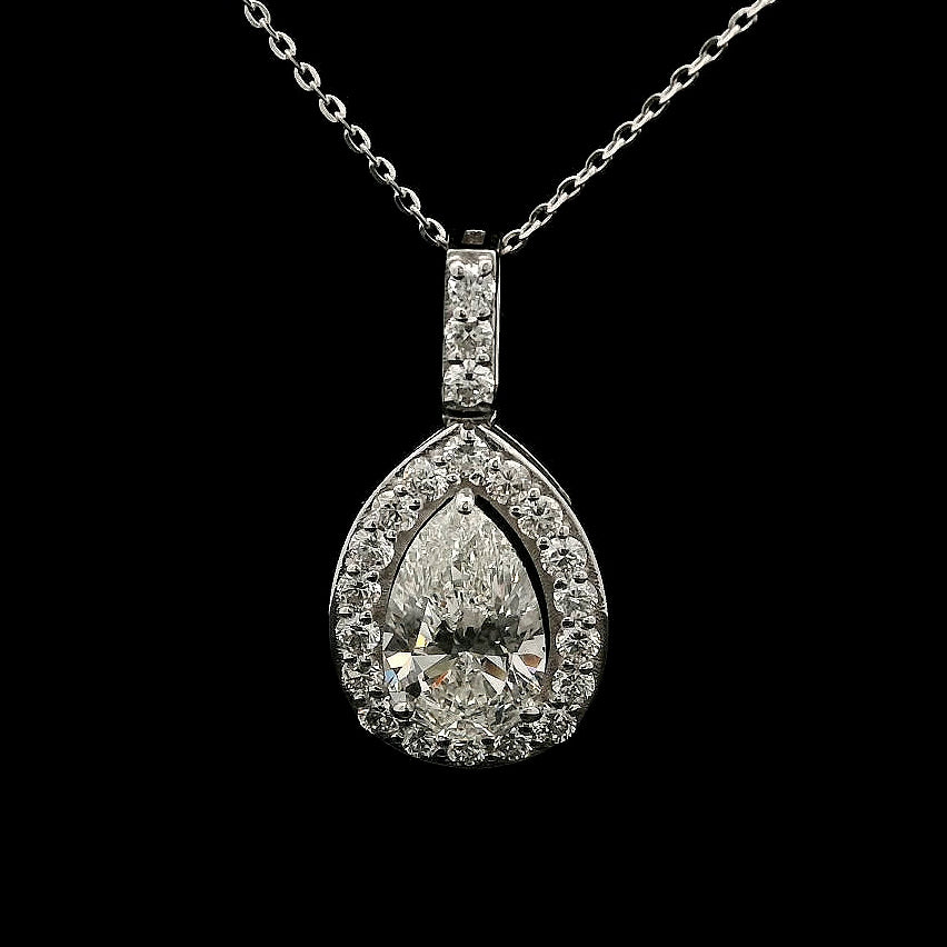 2.26 Carats Lab Grown Diamond 14K Gold Pendant