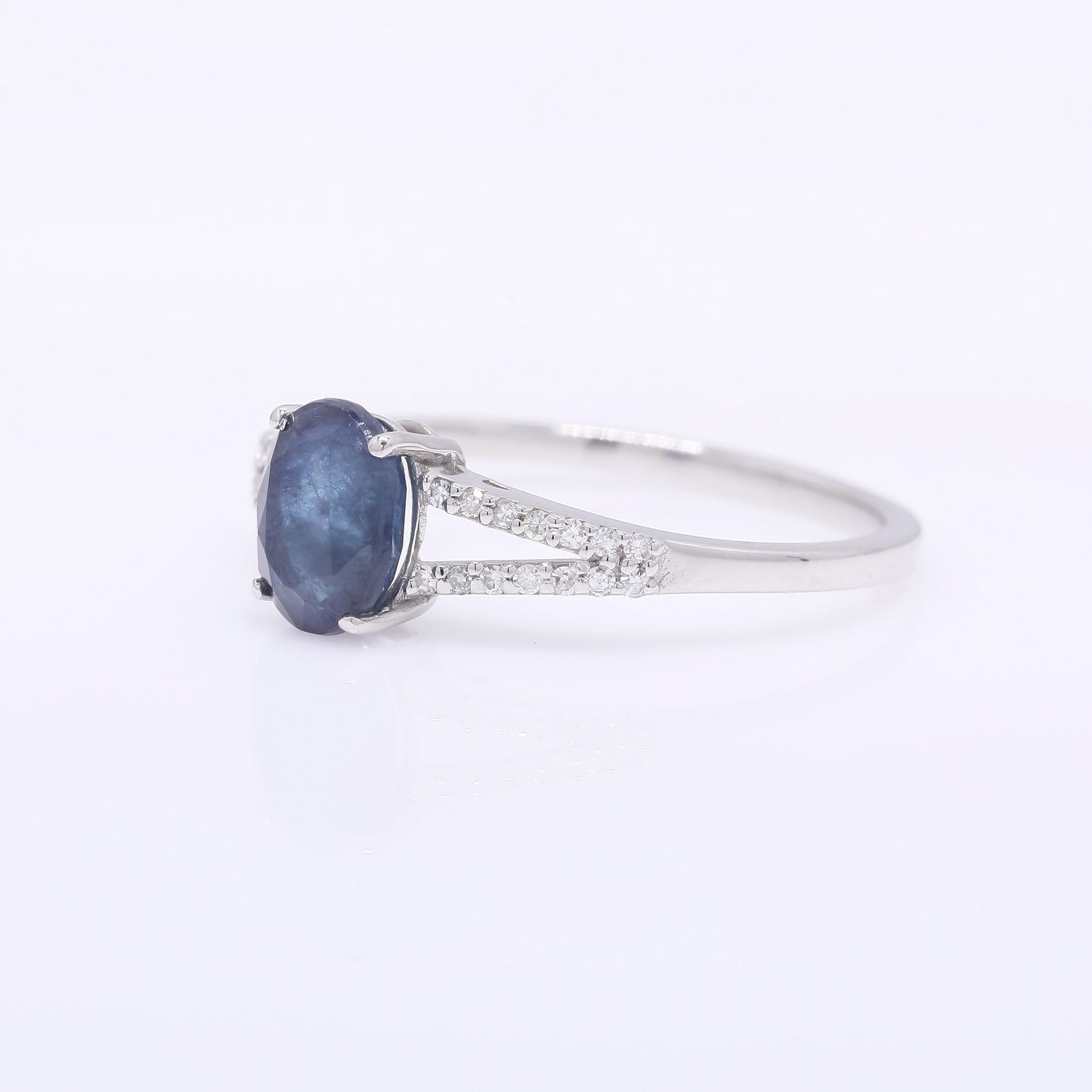 1.54 Ct Oval Mixed Cut Natural Sapphire 950 Platinum Ring