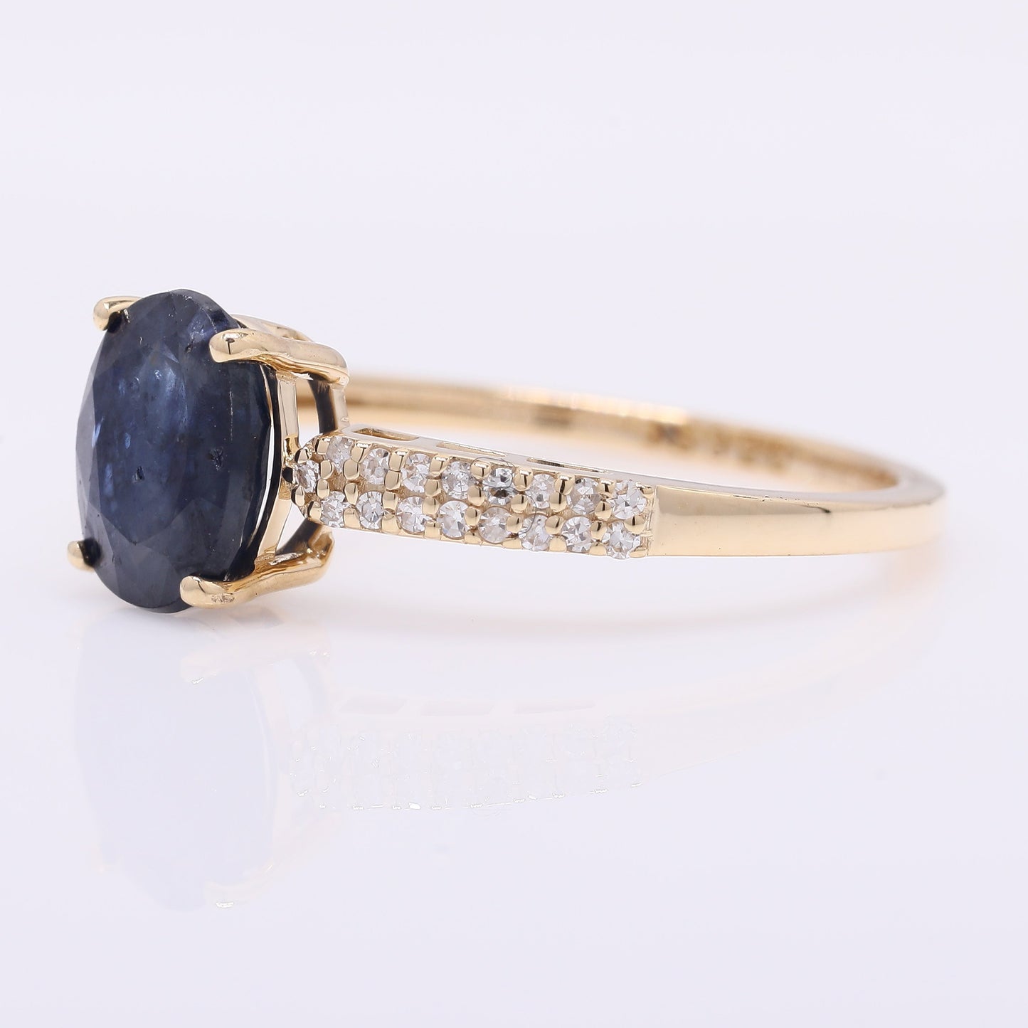 1.85 Ct Oval Mixed Cut Natural Sapphire 14K Gold Ring
