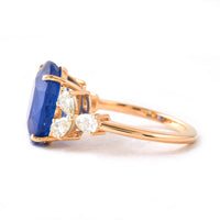9.04 Ct Oval Blue Sapphire 18K Gold Ring
