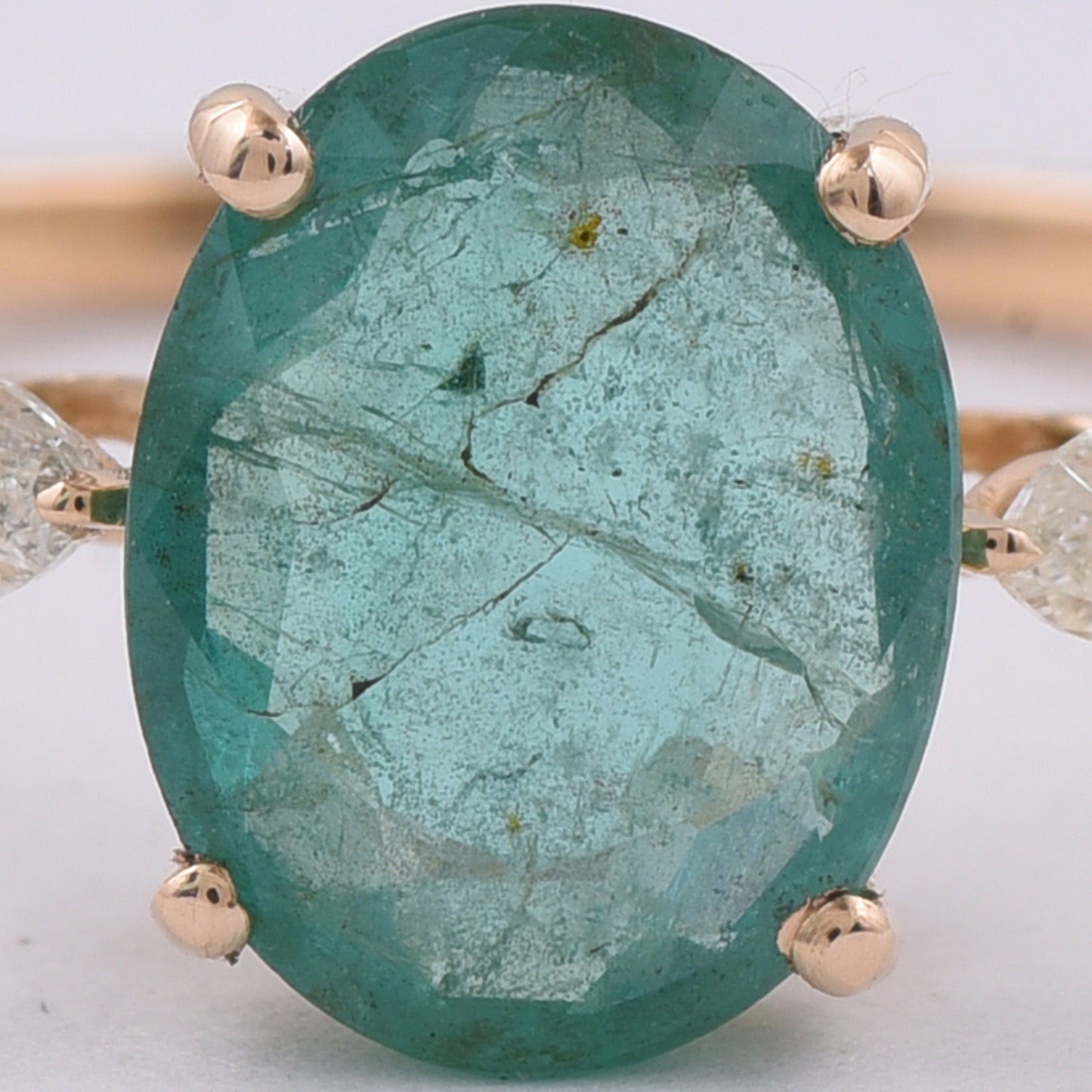 1.73 Ct Oval Natural Emerald 14K Gold Ring