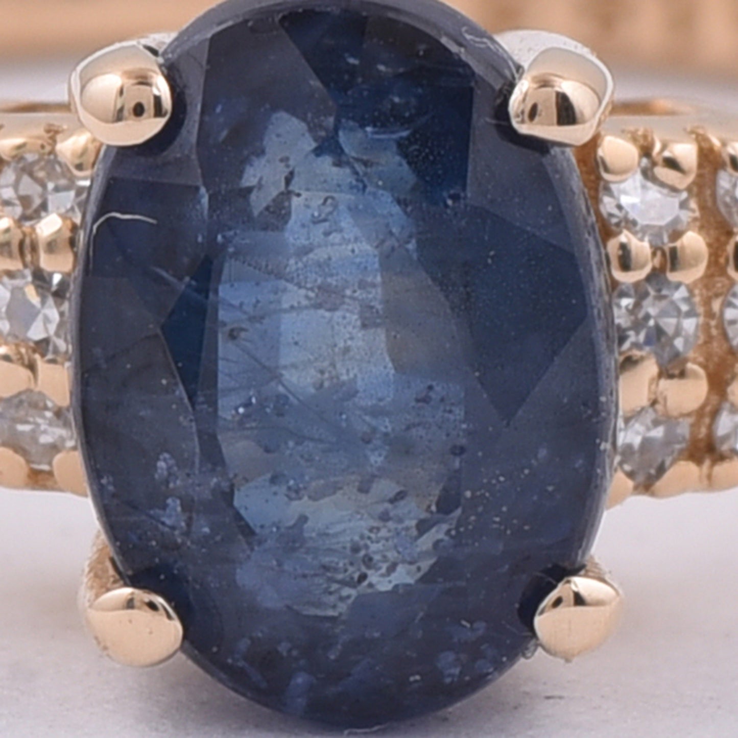 1.46 Ct Oval Natural Sapphire 14K Gold Ring