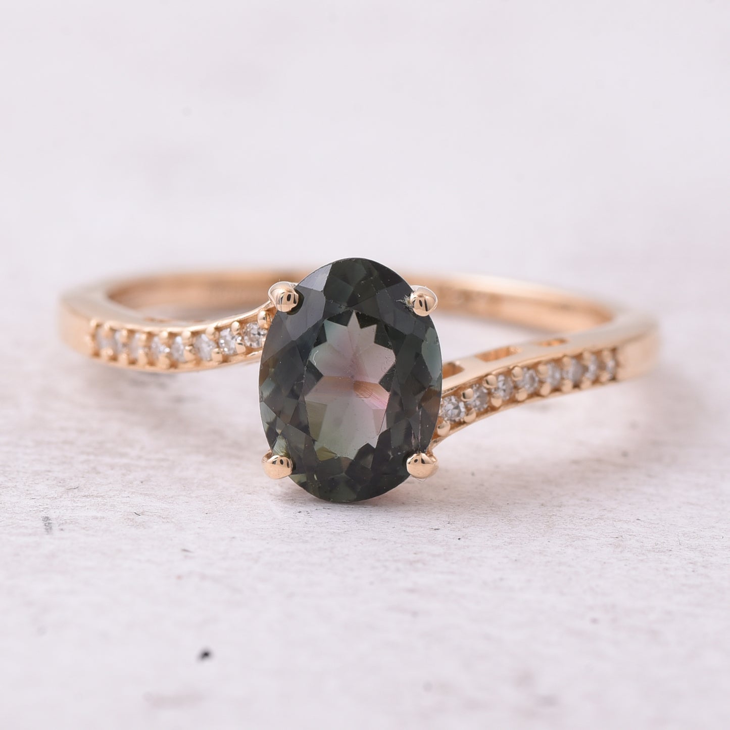 1.35 Ct Oval Natural Green Tourmaline 14K Gold Ring