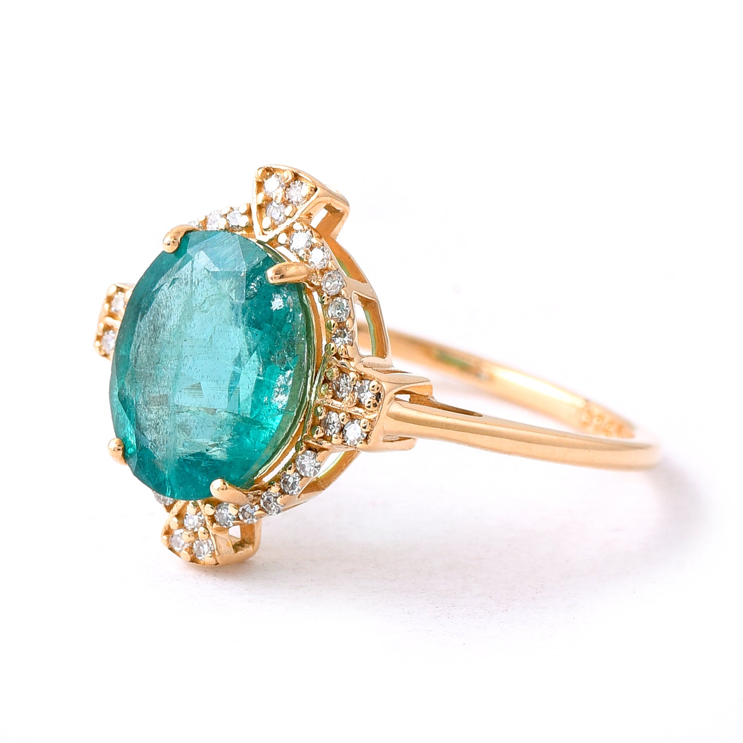 2.47 Ct Oval Mixed Cut Natural Emerald 14K Gold Ring
