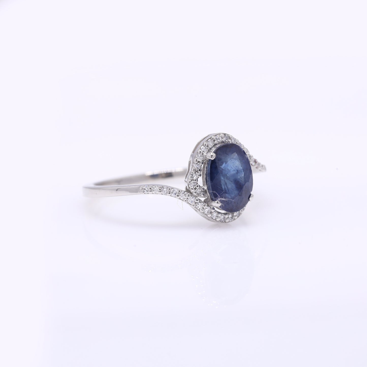 1.59 Ct Oval Mixed Cut Natural Sapphire 950 Platinum Ring