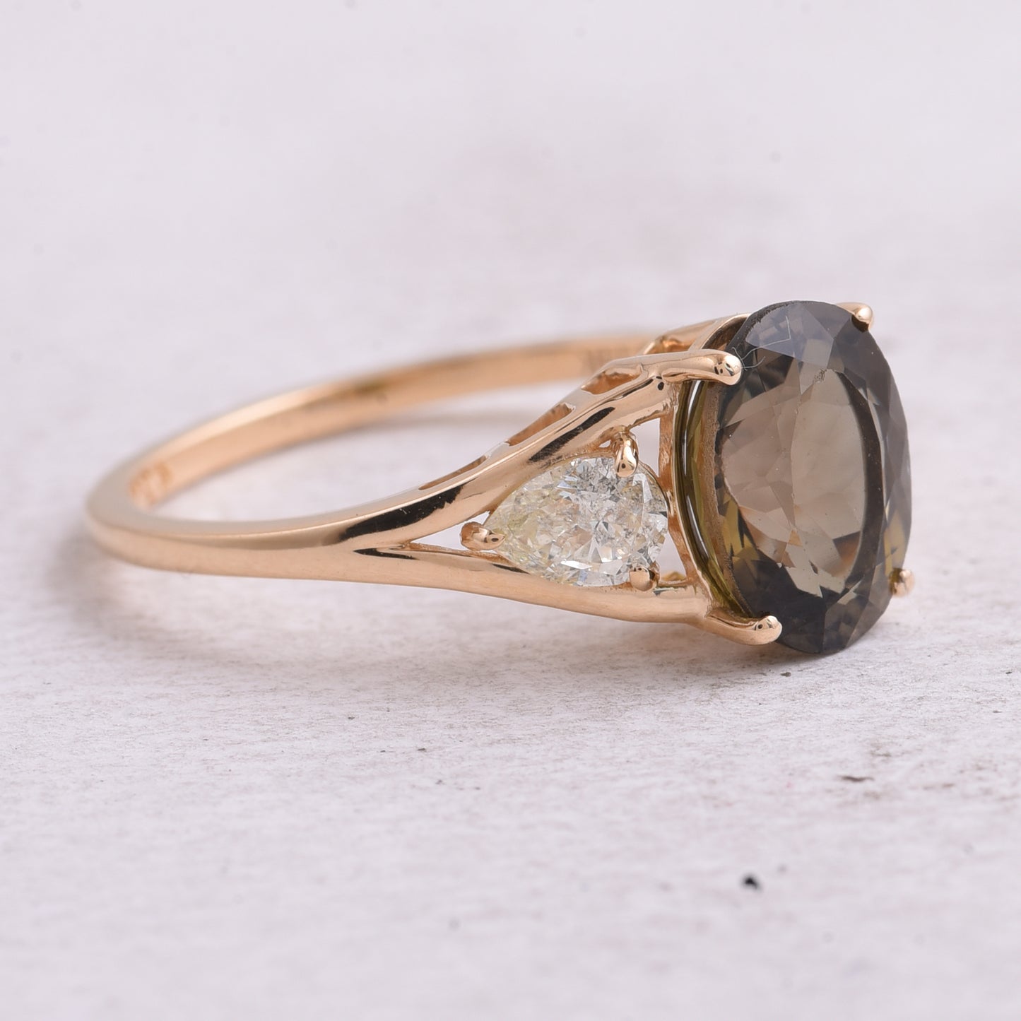 2.48 Ct Oval Natural Tourmaline 14K Gold Ring