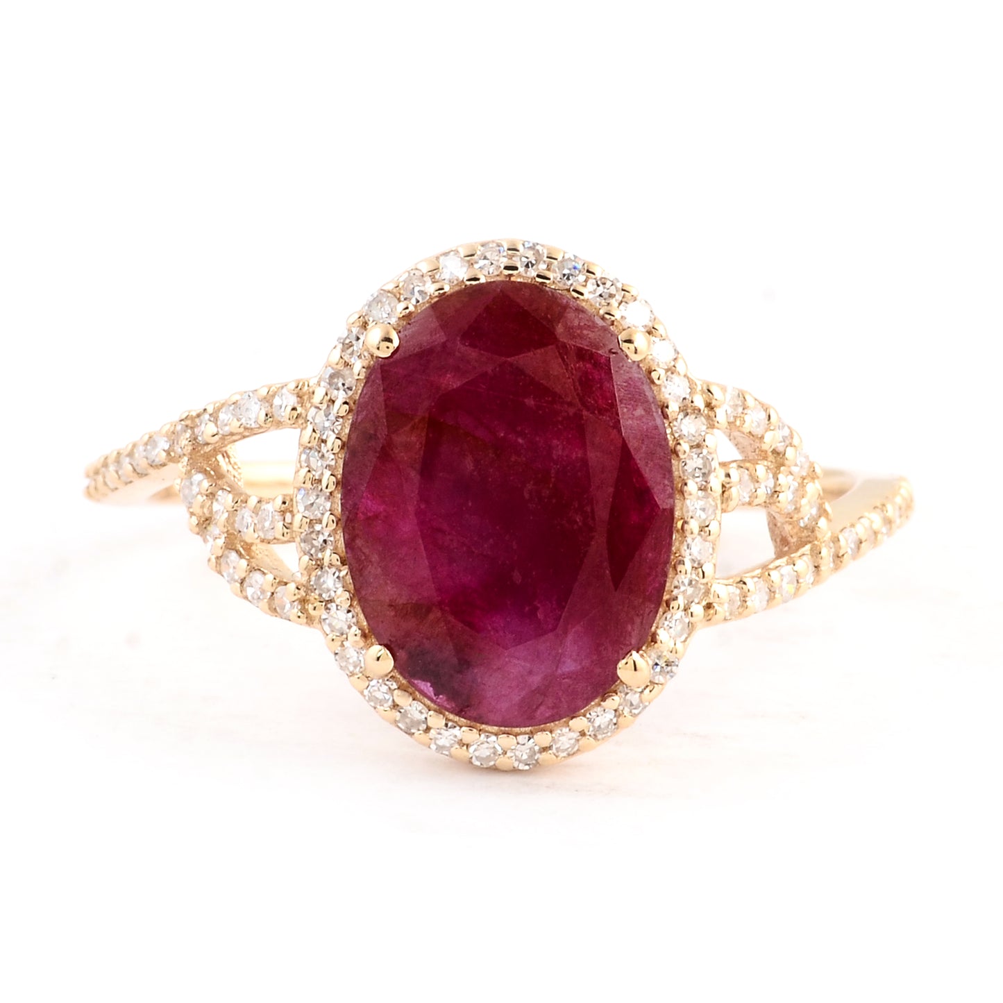 2.55 Ct Oval Mixed Cut Natural Corundum Ruby 14K Gold Ring