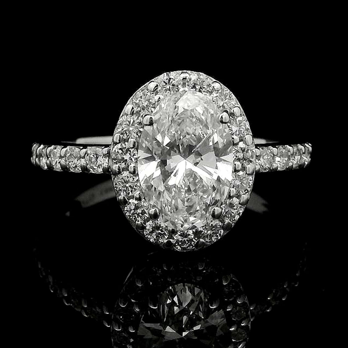 2.07 Carats Lab Grown Diamond 14K Gold Ring