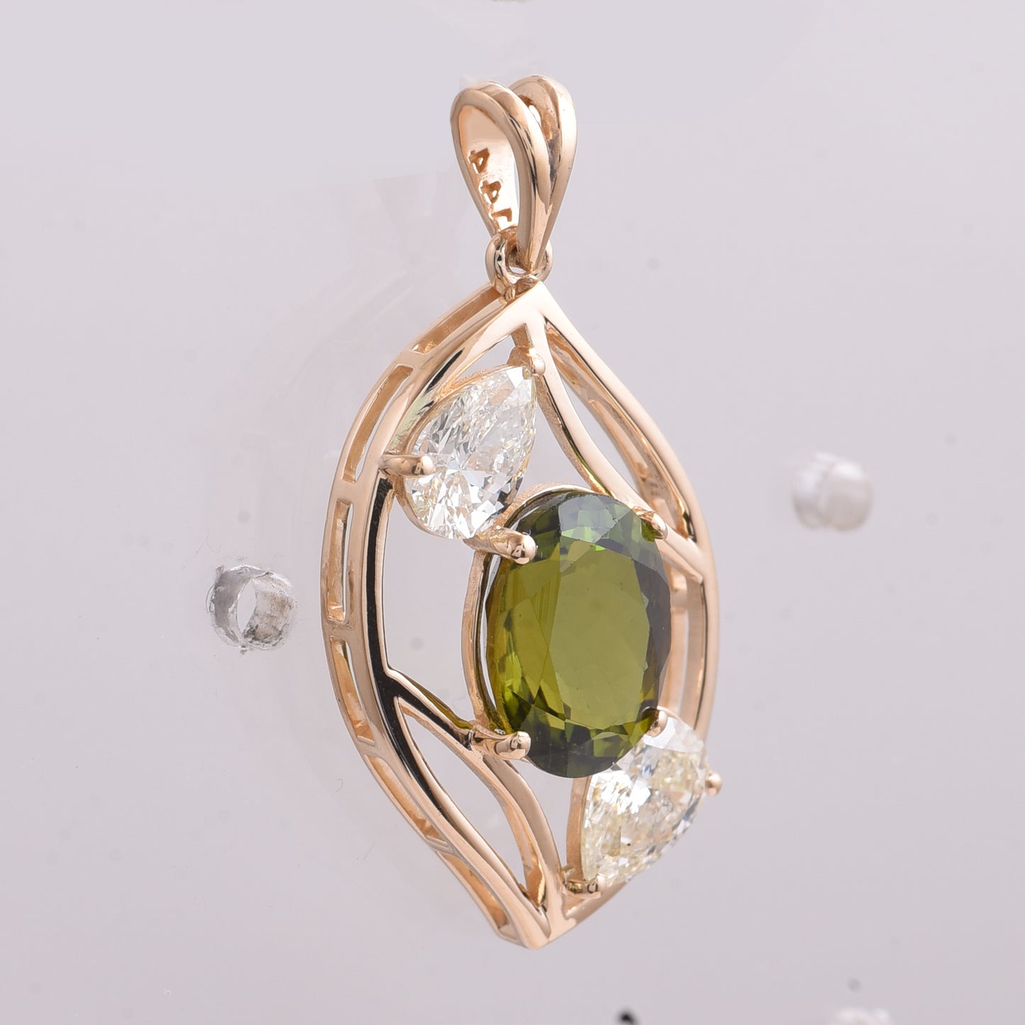 2.81 Ct Oval Mixed Cut Natural Tourmaline 14K Gold Pendant