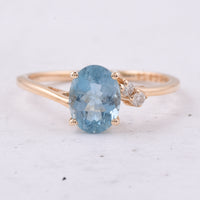 1.33 Ct Oval Natural Aquamarine 14K Gold Ring