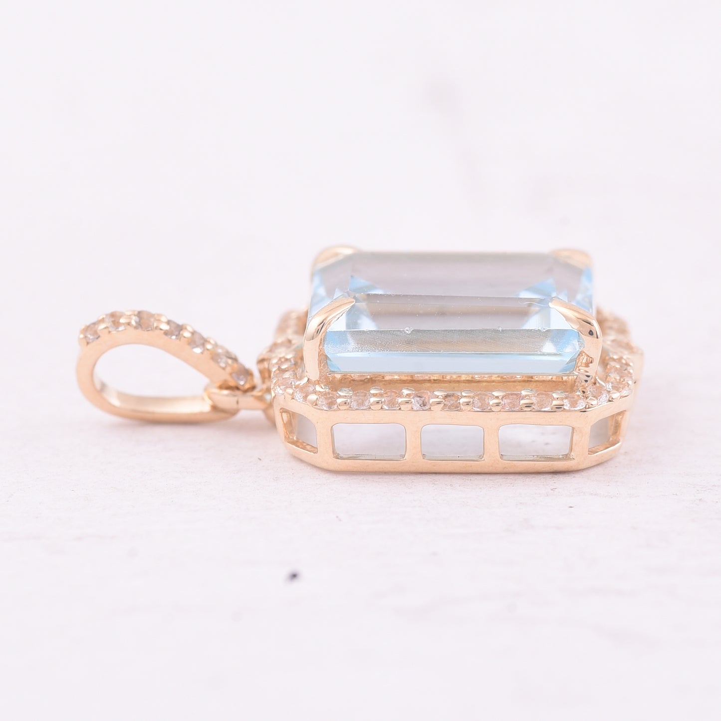 4.41 Ct Octagon Blue Topaz 9K Gold Pendant