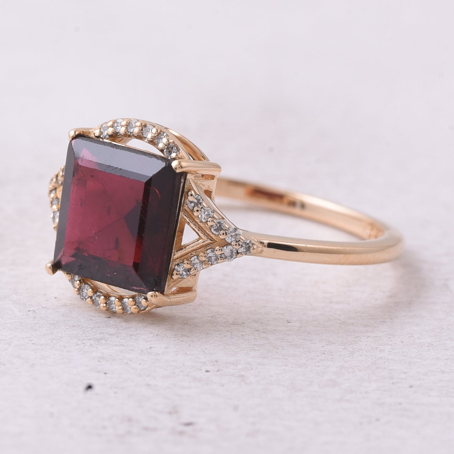 2.56 Ct Square Step Cut Natural Garnet 14K Gold Ring