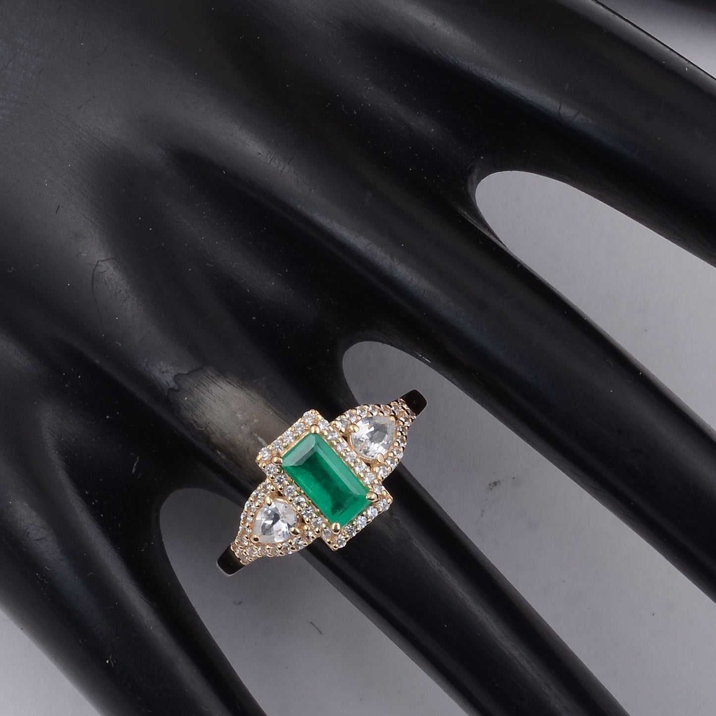 1.22 Ct Baguette Emerald 9K Gold Ring