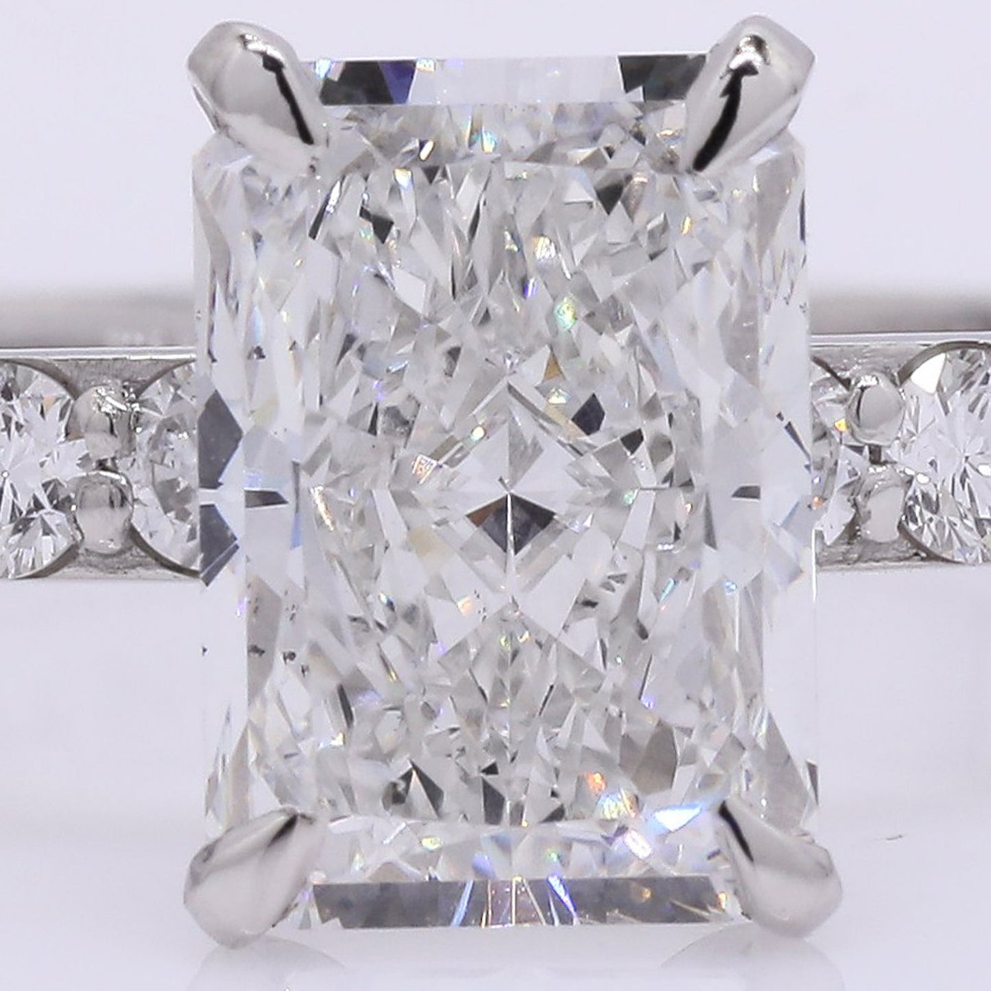 2.33 Carats Lab Grown Diamond 950 Platinum Ring
