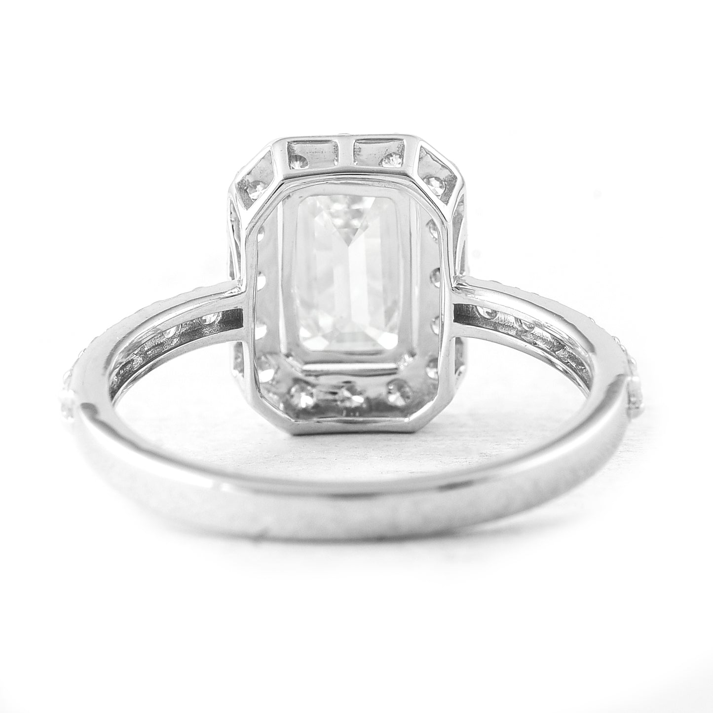 2.46 Carats Lab Grown Diamond 14K Gold Ring