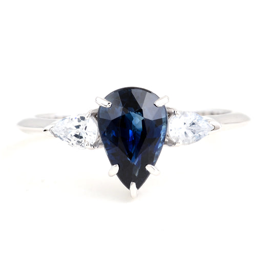 1.97 Carats Sapphire 14K Gold Ring