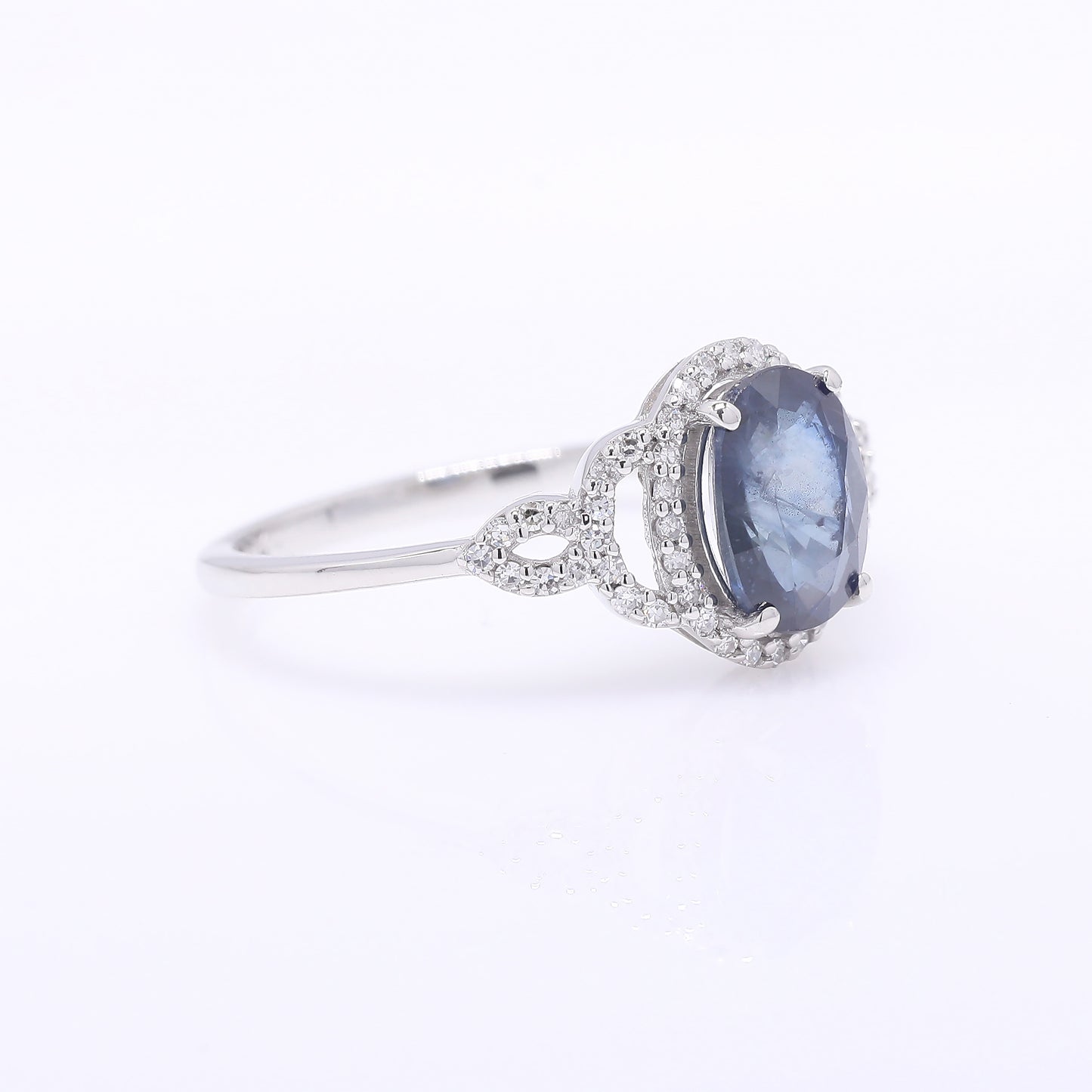 1.72 Ct Oval Mixed Cut Natural Sapphire 950 Platinum Ring