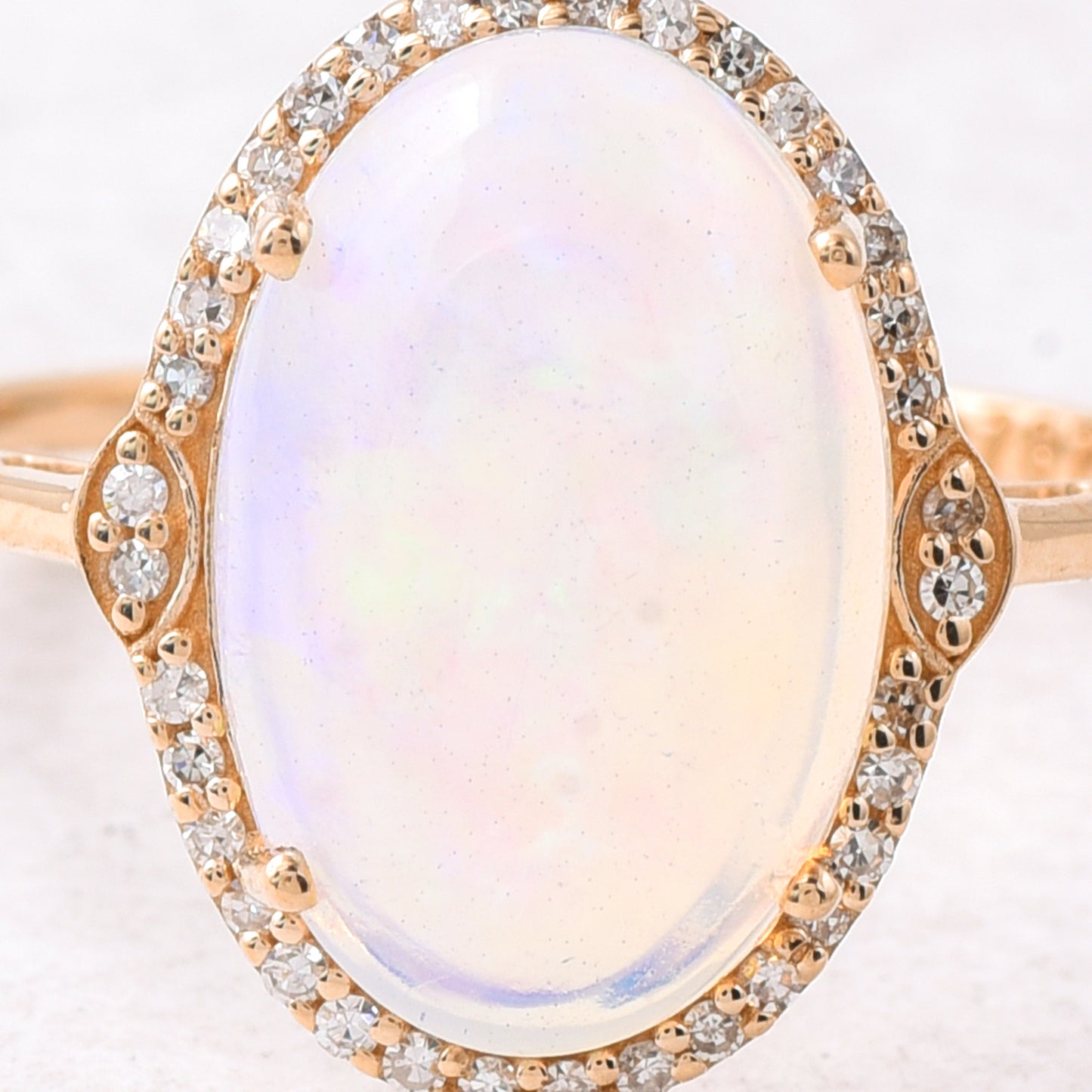 3.27 Ct Oval Cabochon Cut Natural Opal 14K Gold Ring