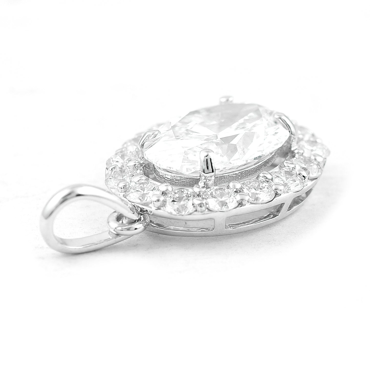 2.47 Carats Lab Grown Diamond 14K Gold Pendant