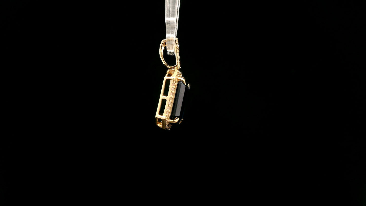 3.72 Ct Octagon Natural Sapphire 14K Gold Pendant